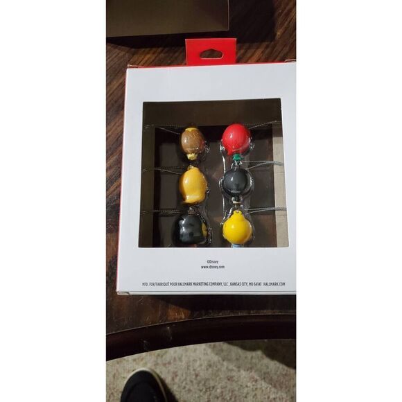 NEW IN BOX MINI HALLMARK DISNEY PRINCESSES ORNAMENTS - Picture 2 of 4